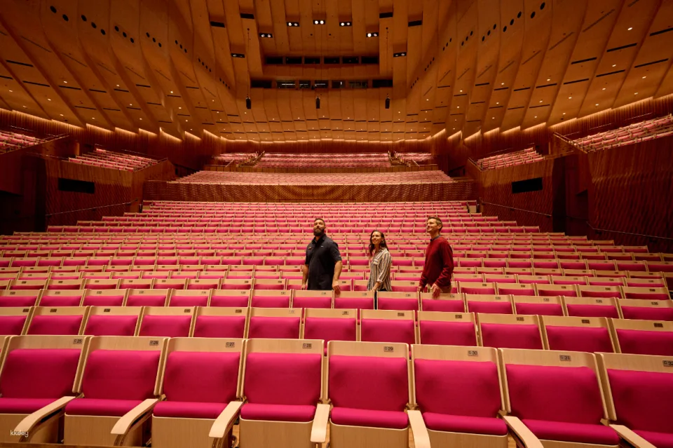 Sydney Opera House Official Guided Tour with Dine in Multiple Languages