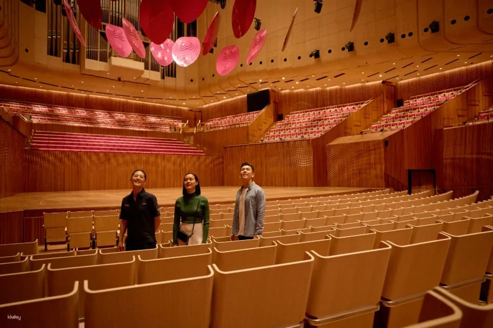 Sydney Opera House Official Guided Tour with Dine in Multiple Languages