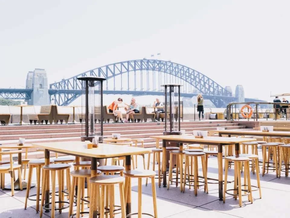 Sydney Opera House Official Guided Tour with Dine in Multiple Languages