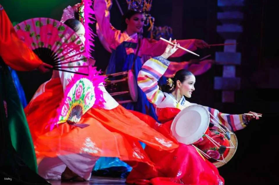 Alcazar Cabaret Show Ticket | Pattaya
