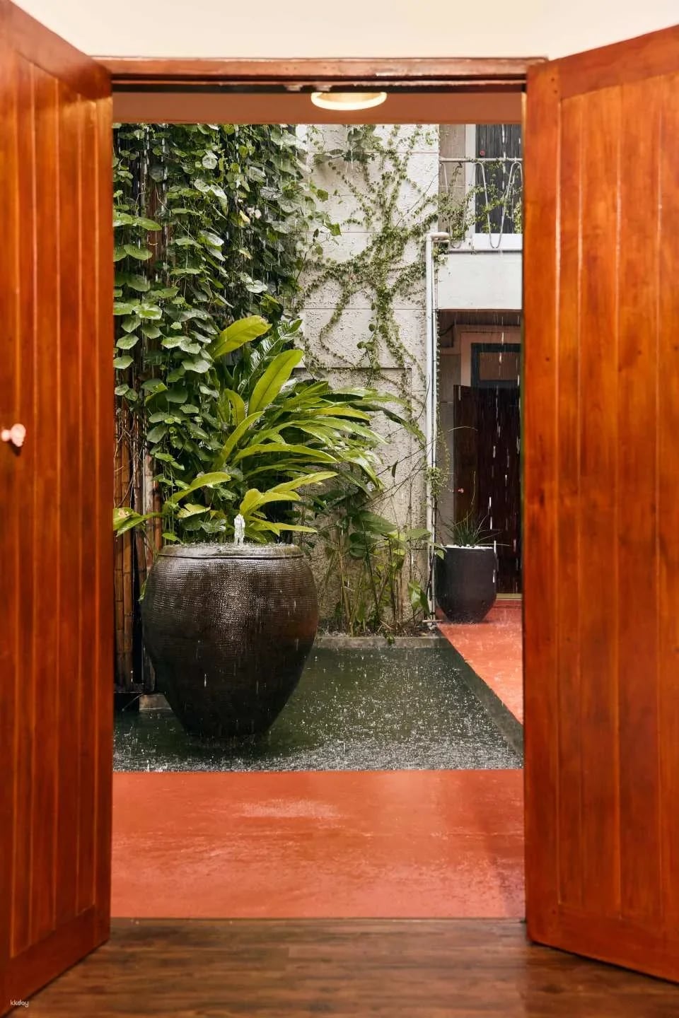DIVANA SCENTUARA SPA: Open-Dated Voucher Massage & Spa Experience at Chidlom | Bangkok