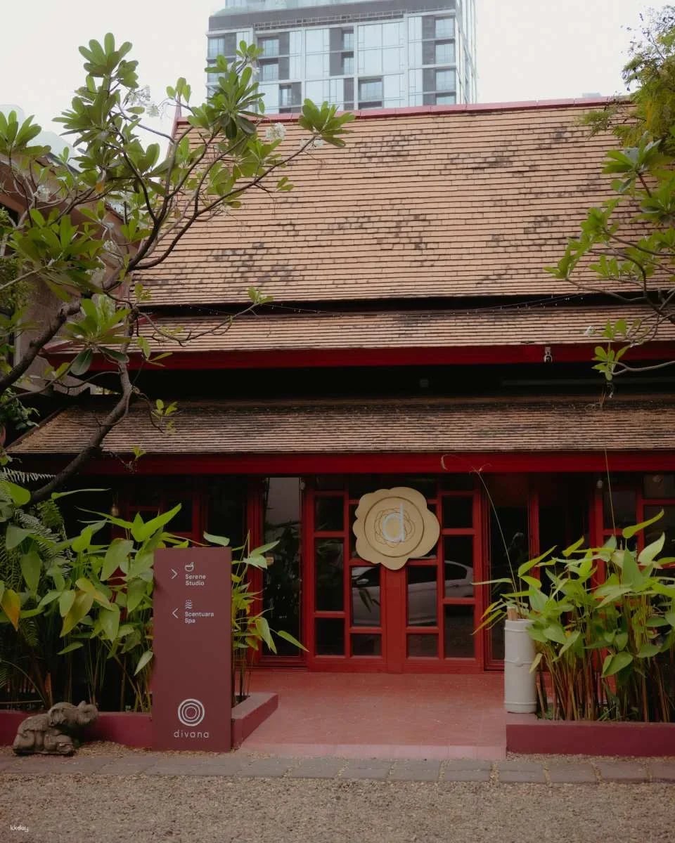 DIVANA SCENTUARA SPA: Open-Dated Voucher Massage & Spa Experience at Chidlom | Bangkok