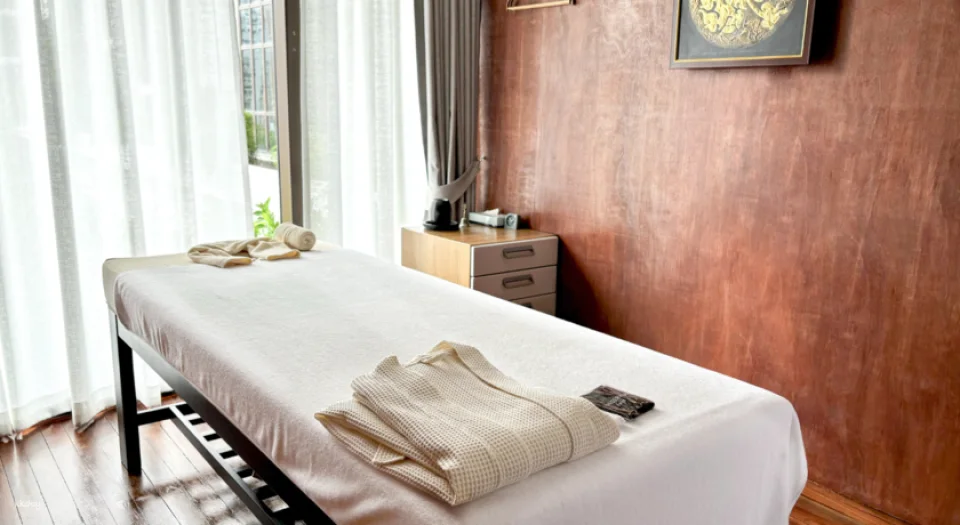 Hansar Thai Wellness at Hansar Bangkok Hotel | Thailand