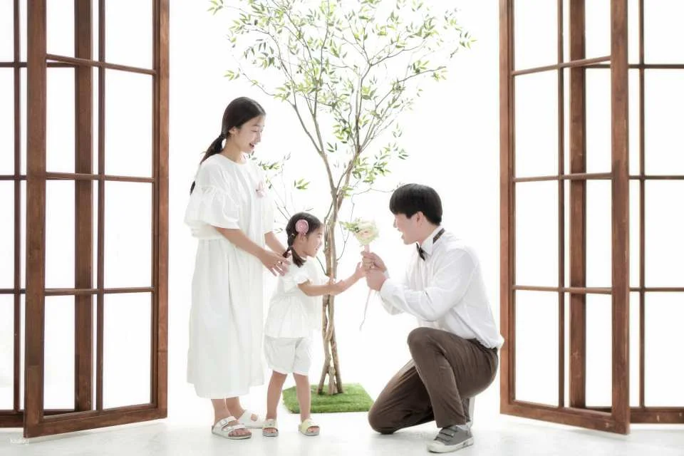 【Snap Shoot】 Seoul Nine Studio | Family Commemorative Wedding Photo Shoot | South Korea