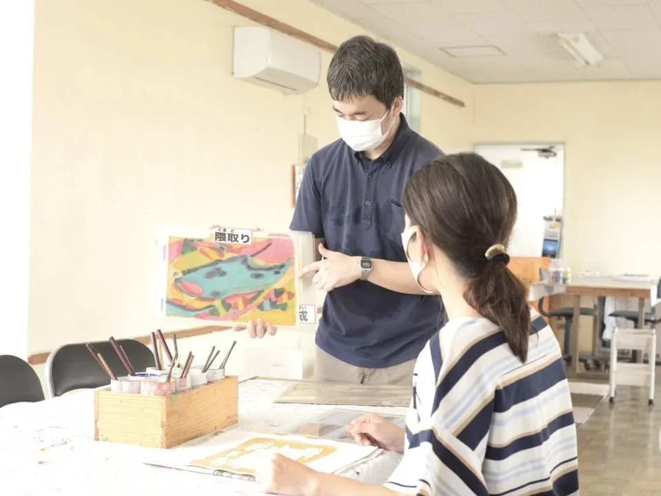 Shiro Bingata Dyeing Studio - Book an experience of Okinawa's traditional dyeing techniques (Urasoe City, DIY experience)