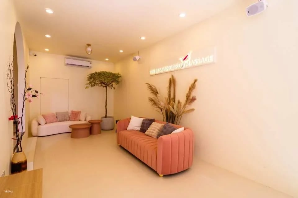 The Hummingbird Massage (Chidlom) | Bangkok