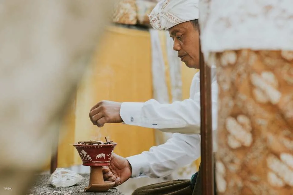 Balinese Culture Traditions & Heritage Experience | Purification Ceremony Experience, Balinese Kitchen Culture, Elephant Gate Picture-Perfect Tour