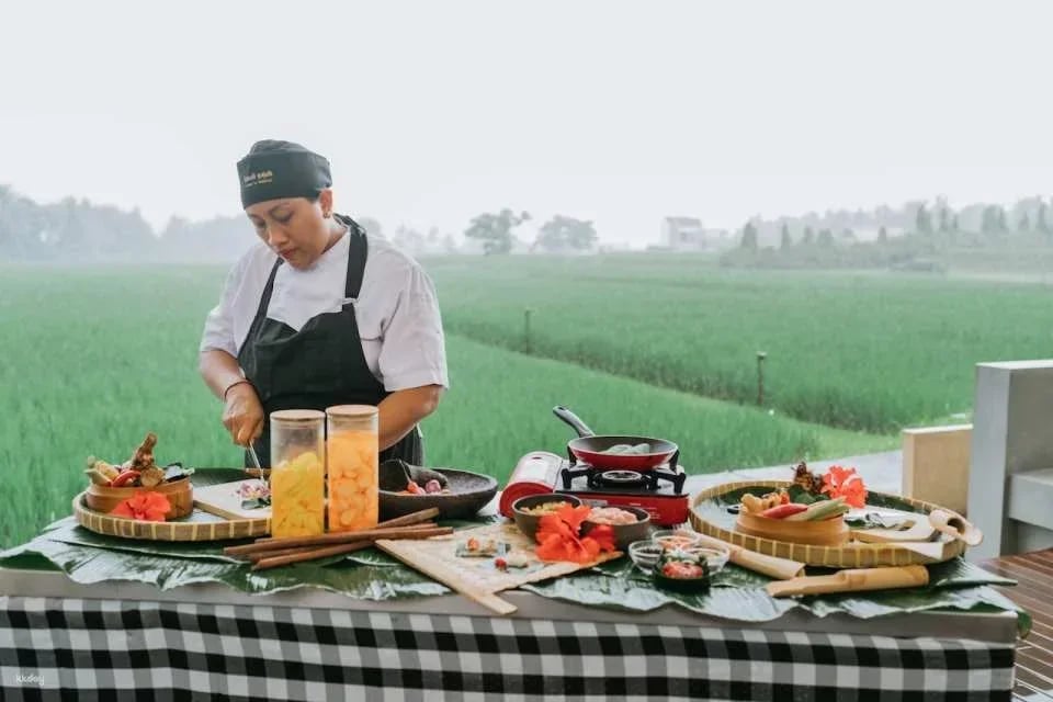 Balinese Culture Traditions & Heritage Experience | Purification Ceremony Experience, Balinese Kitchen Culture, Elephant Gate Picture-Perfect Tour