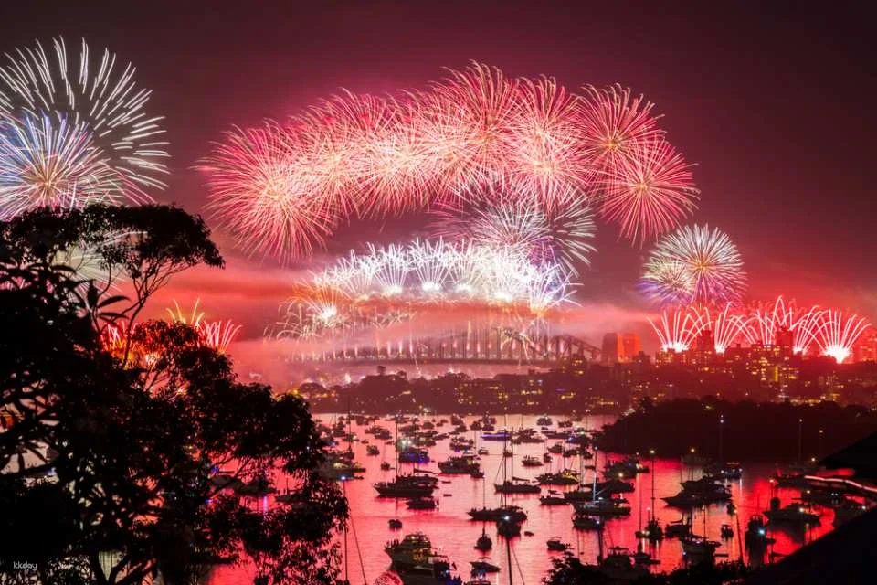2026 New Year’s Eve Fireworks Cruise on Ocean Tracker