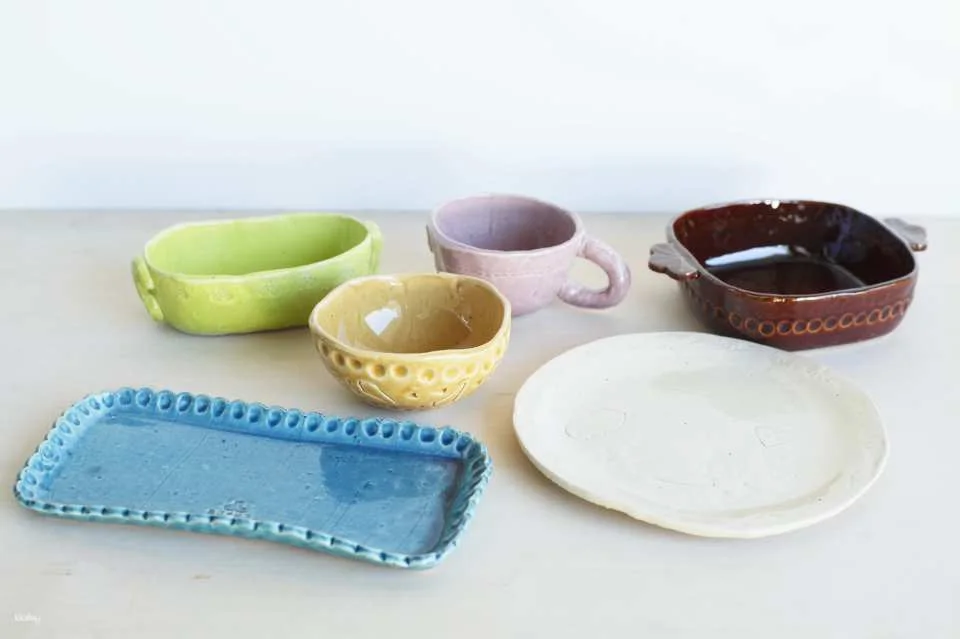 Pottery Trial In Tokoname Store