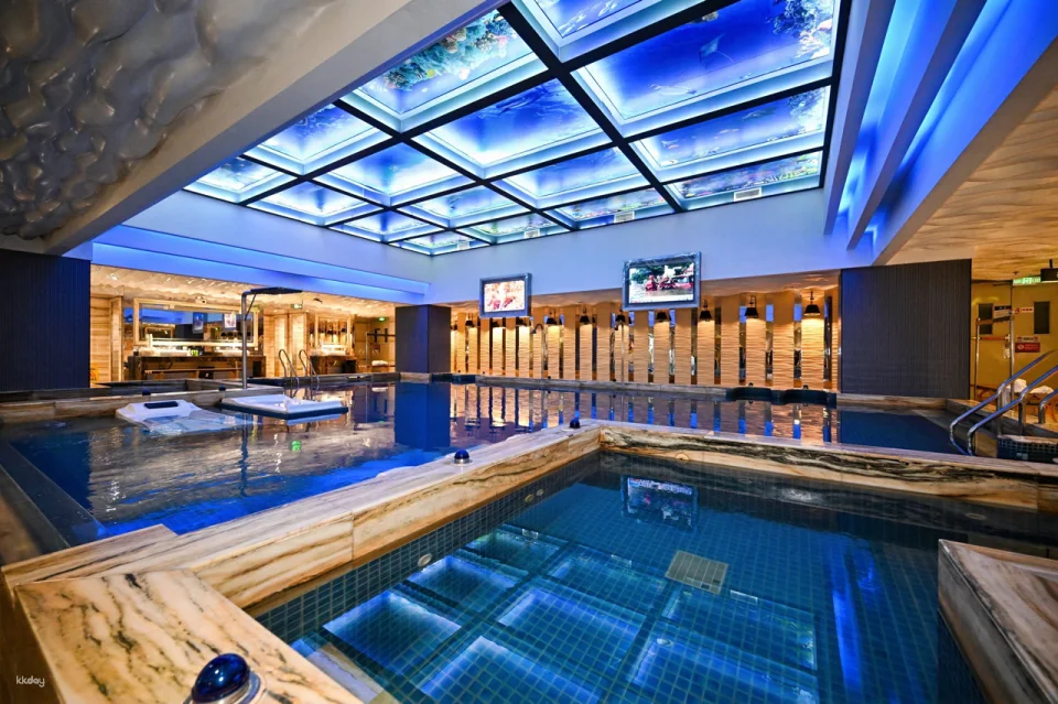 Shenzhen, China | Achira Hot Springs | One-stop experience of hot springs, massage, and leisure activities | Enjoy gaming and e-sports | Close to Shenzhen Bay Port and subway station