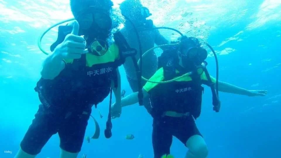 Shenzhen, China | Achira Hot Springs | One-stop experience of hot springs, massage, and leisure activities | Enjoy gaming and e-sports | Close to Shenzhen Bay Port and subway station