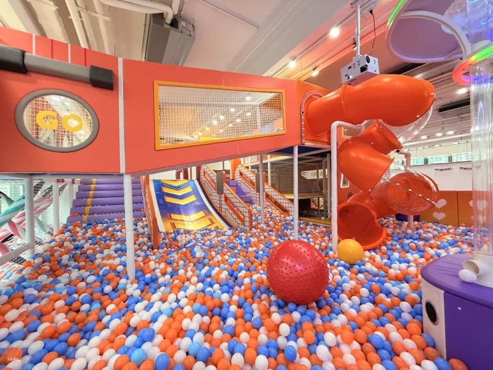 [Exclusive Offer for Children's Playground] Rainbow Egg Playhouse | Newly Opened in Wong Chuk Hang | 7600 sq ft | 3 Floors | 3 Climbing Frames | Large Ball Pit | Wong Chuk Hang | San Po Kong | North Point | Great Place for Families