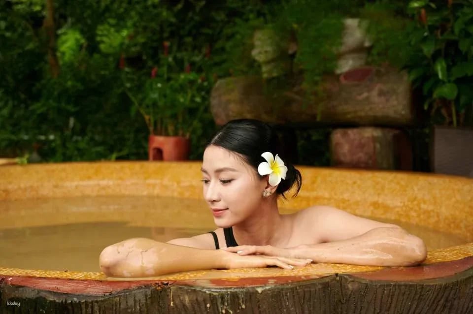 Soc Nau Mud Bath, Spa & Massage Phu Quoc Experience | Vietnam