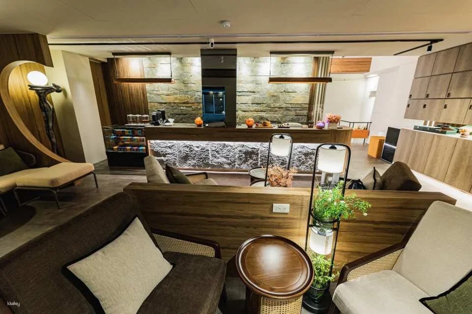 Taipei Vietnamese hair shampoo | Body massage SPA | V Sense Spa & Lounge | Near Daan Station, Zhongxiao Fuxing