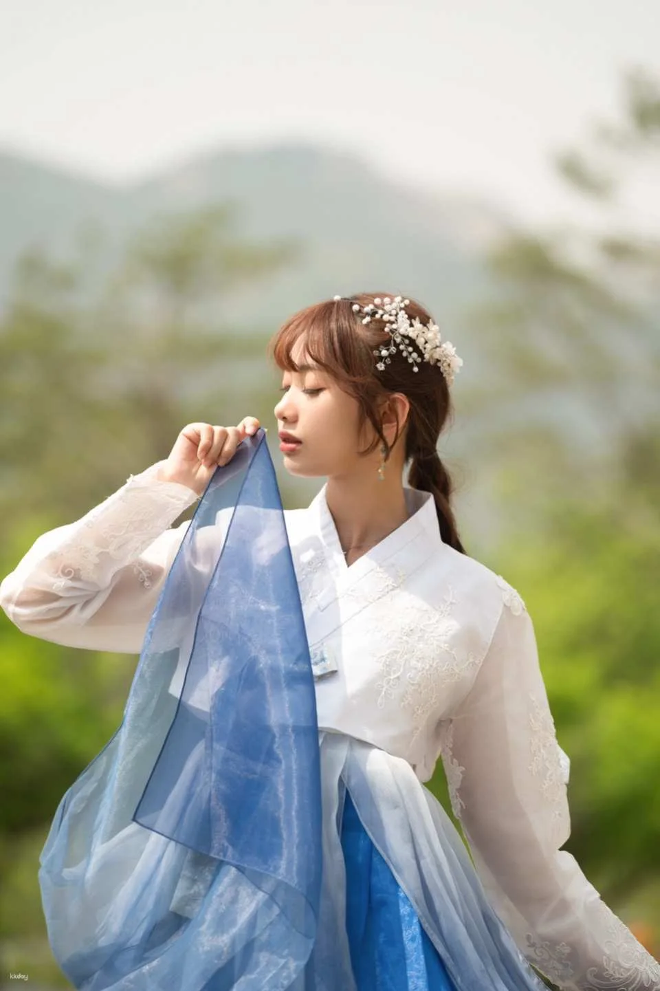 [Departure from Seoul] Hanbok rental + photo studio shooting or Gyeongbokgung Palace outdoor shooting tour
