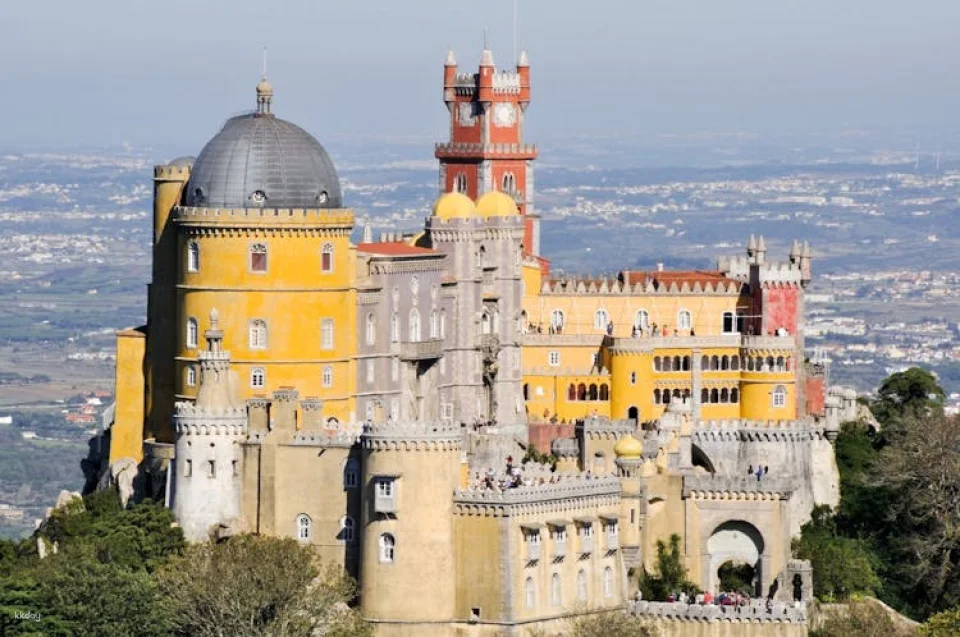 Pena Palace and Park skip-the-line tickets with an audio tour