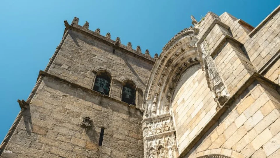 Guimarães and Braga tour in a small group from Porto