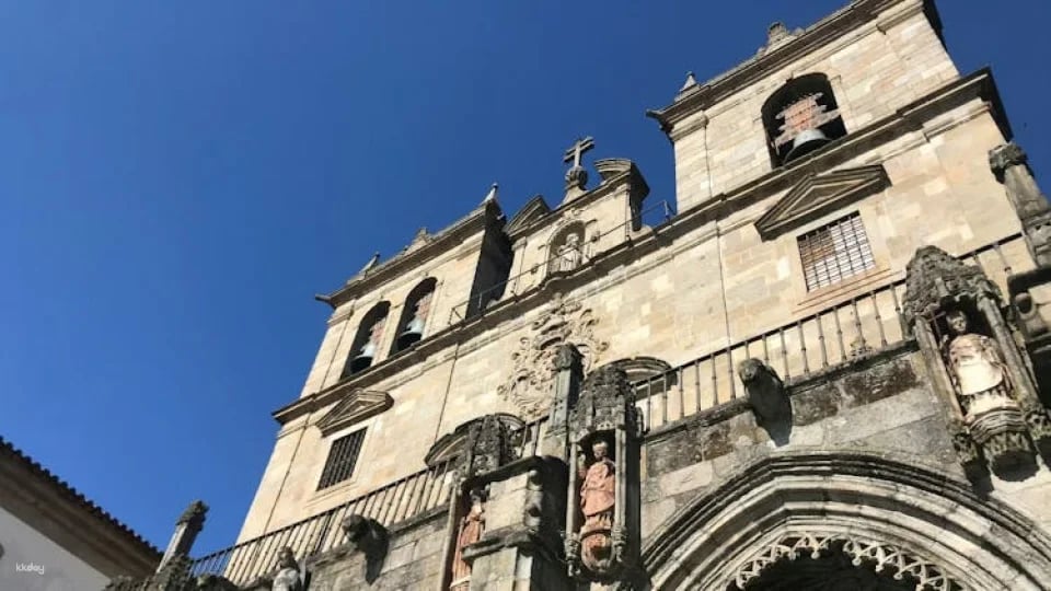 Guimarães and Braga tour in a small group from Porto