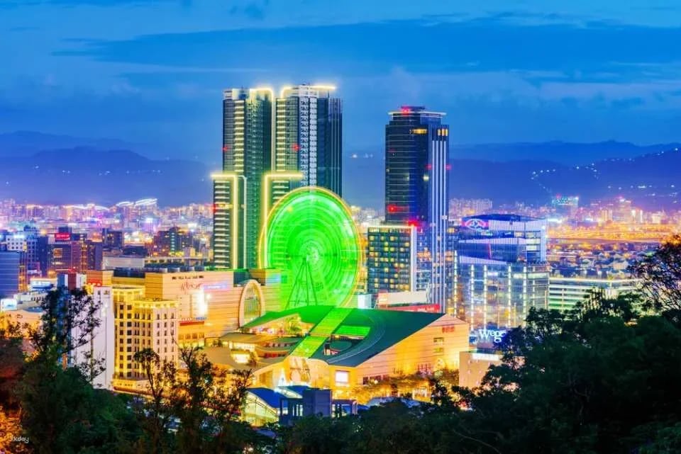 Taipei Dazhi | Miramar Entertainment Park Ferris Wheel Tickets