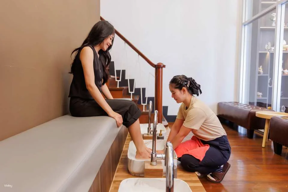 Nikko Thai Massage Voucher at Rangnam 2 | Bangkok