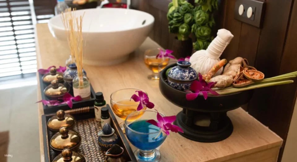 De Flora Spa & Massage Experience | Phuket