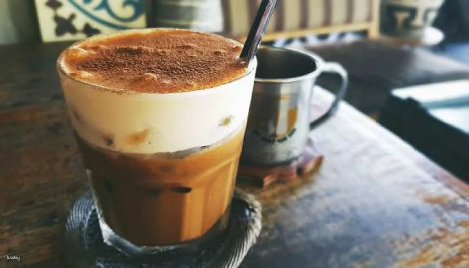Hoi An Ancient Town & Coffee Tasting Group Tour | Vietnam