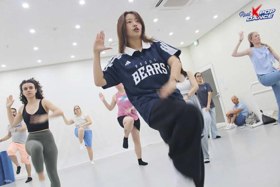Real K-Pop Dance Studio Class (Photo & Video + Certificate) | Seoul