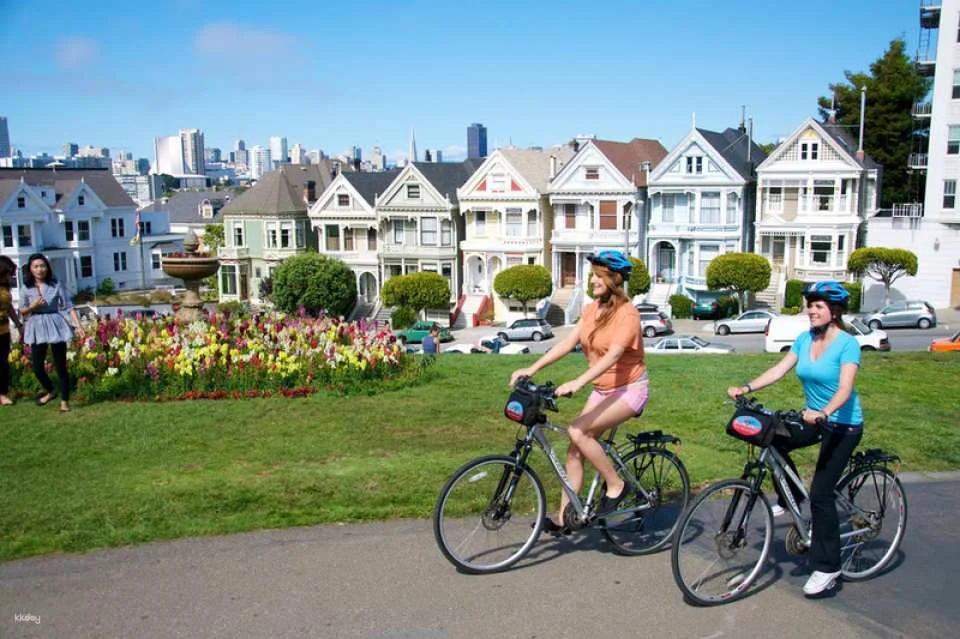 Go City | San Francisco Explorer Pass (Optional Attractions)