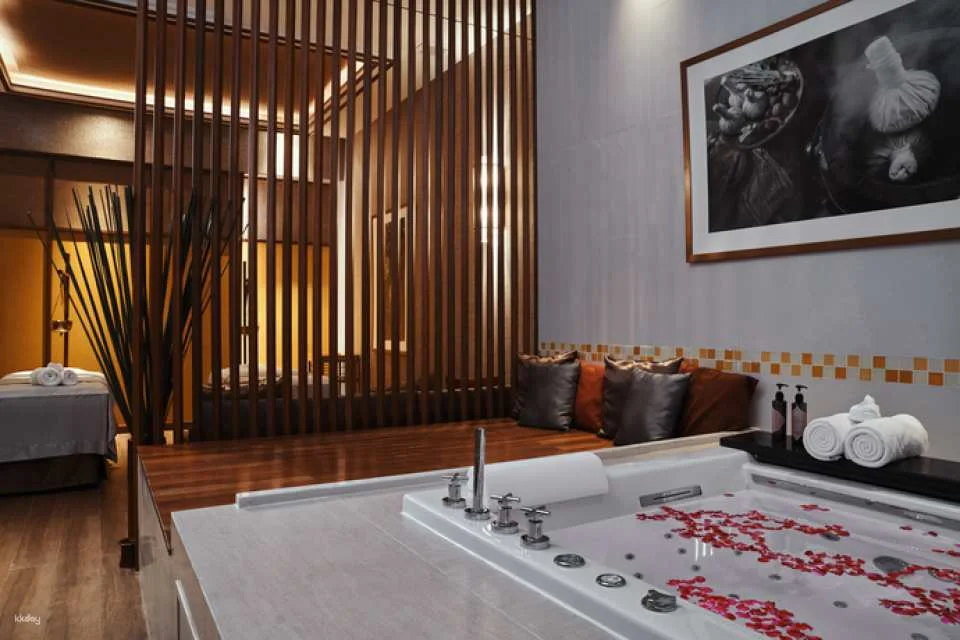 RarinJinda Wellness Spa Ratchadamri | Bangkok