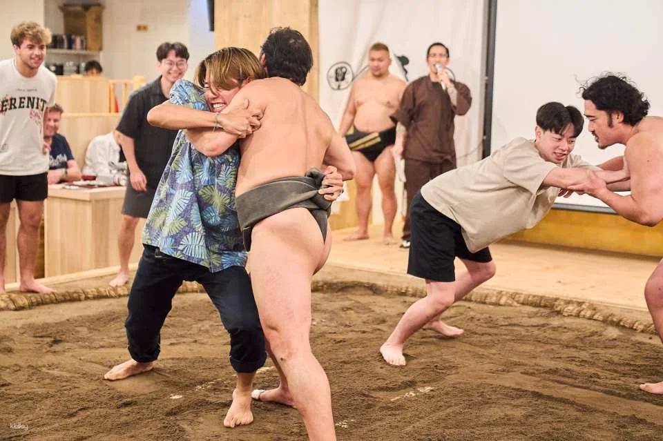 【Tokyo｜SUMOLAND TOKYO RYOGOKU】 Tokyo Ryogoku: Sumo experience & chicken hot pot & mochi making experience full package