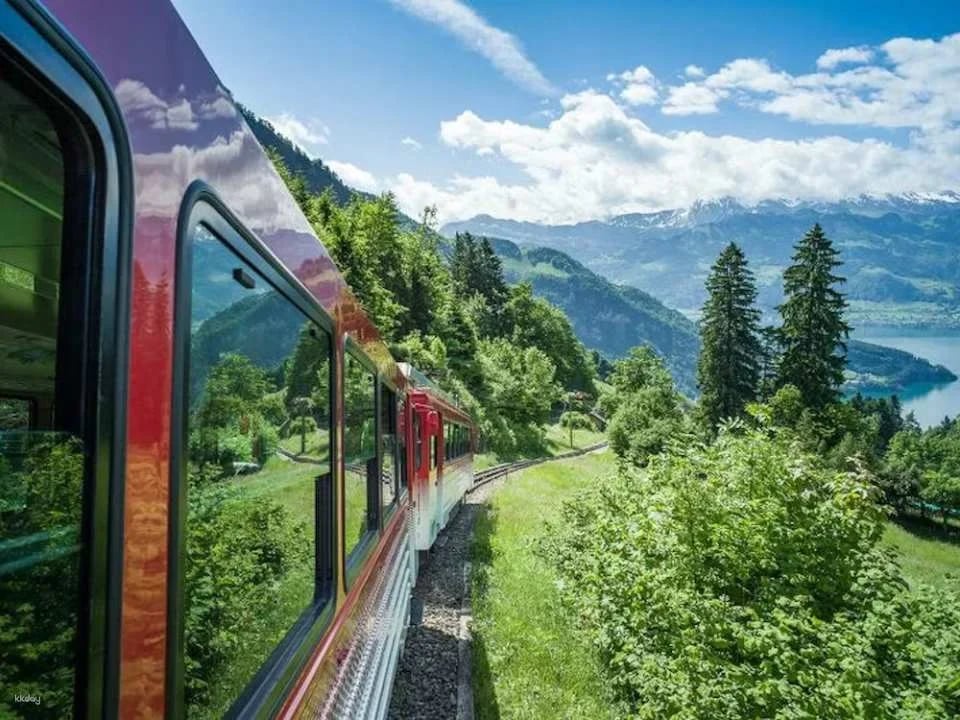 From Lucerne: Wellness Rigi Kaltbad incl. boat ticket and day pass Rigi cableways | Switzerland