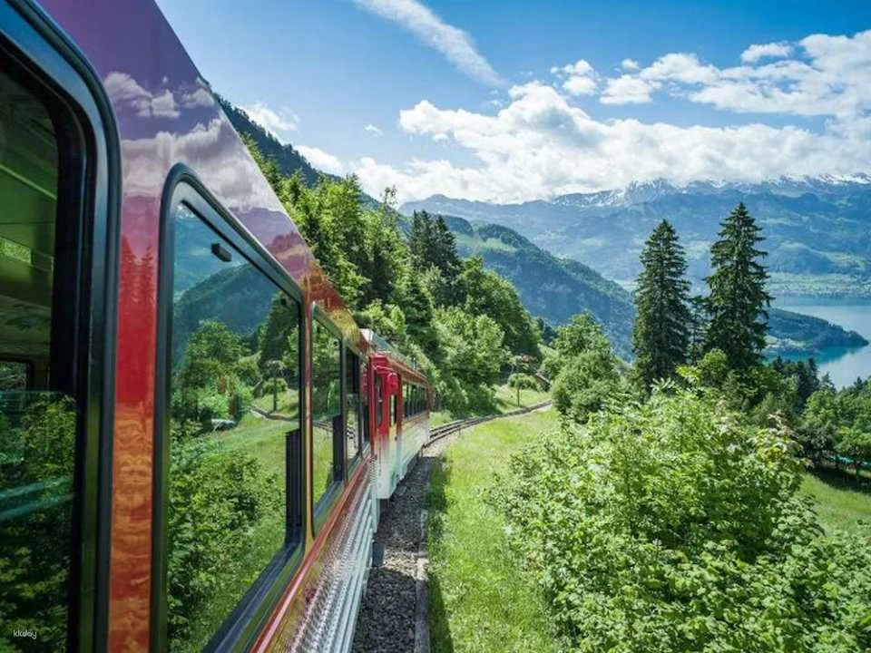 From Lucerne: Wellness Rigi Kaltbad incl. boat ticket and day pass Rigi cableways | Switzerland