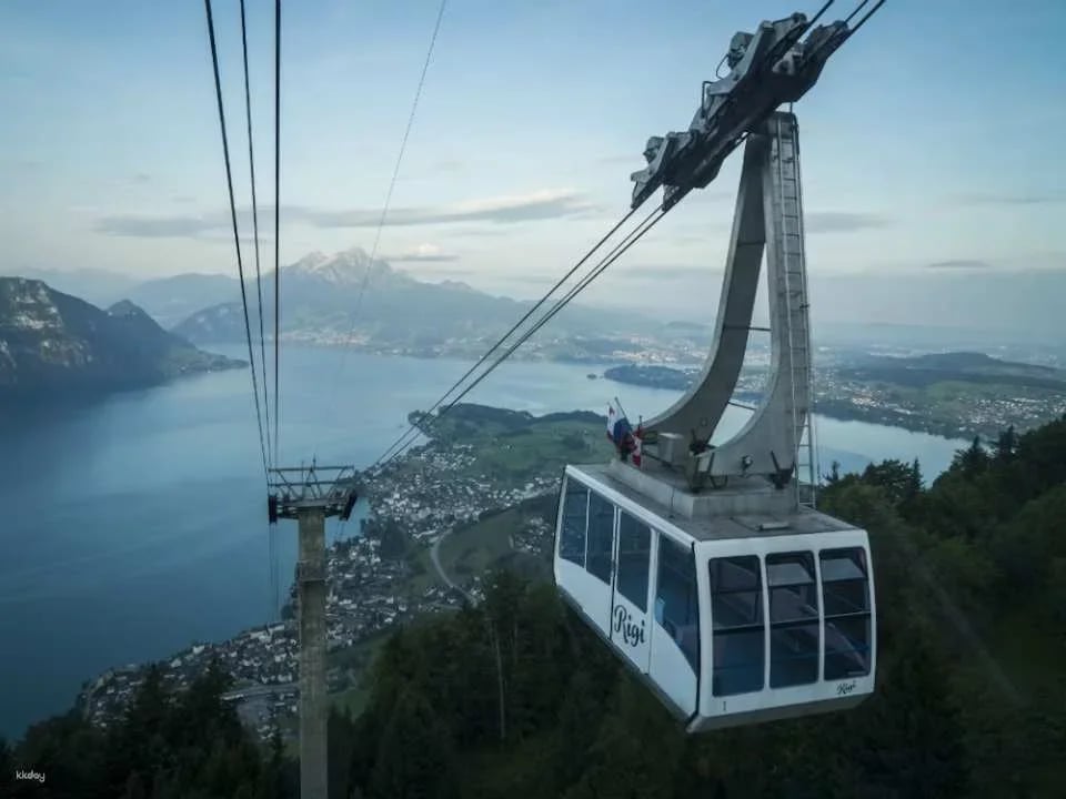From Lucerne: Wellness Rigi Kaltbad incl. boat ticket and day pass Rigi cableways | Switzerland