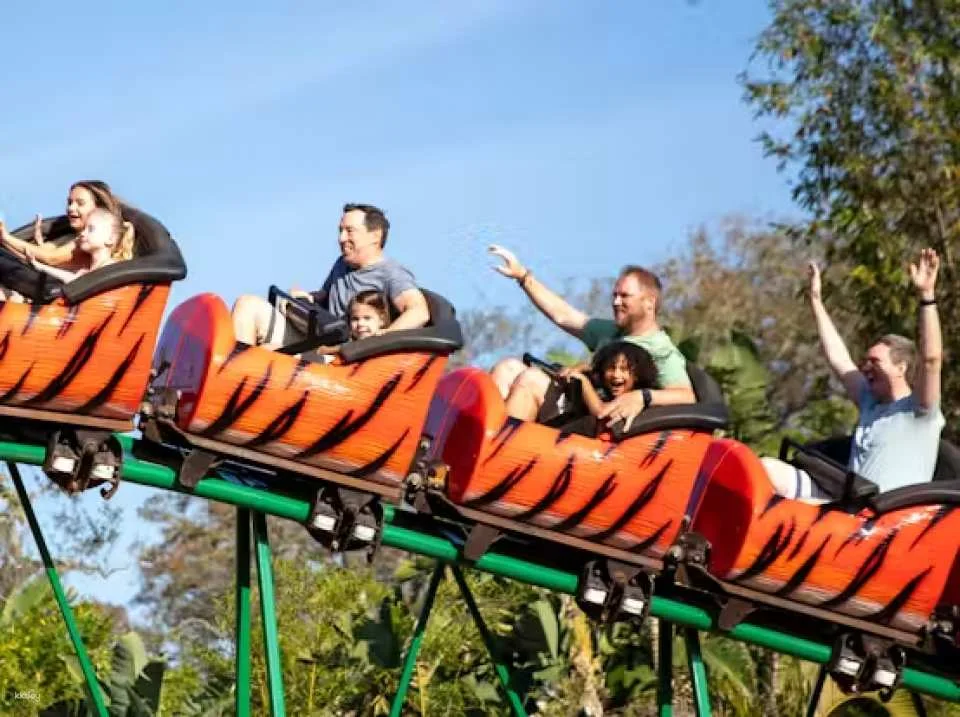 Tampa ZooQuarium: Zoo Tampa & The Florida Aquarium Combo Ticket | Florida