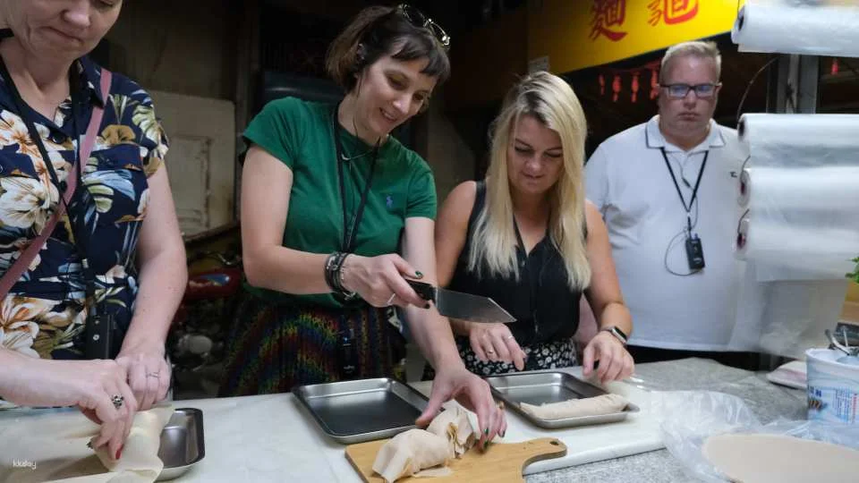 [Yilan Traditional Market Cultural Guide] Market Food Treasure Hunt Tour