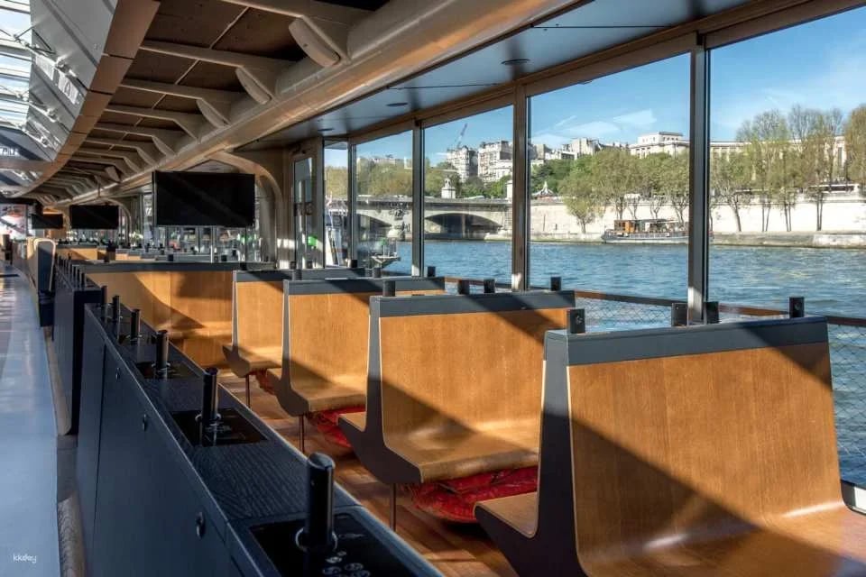 Seine River Bateaux Parisiens Cruise | France