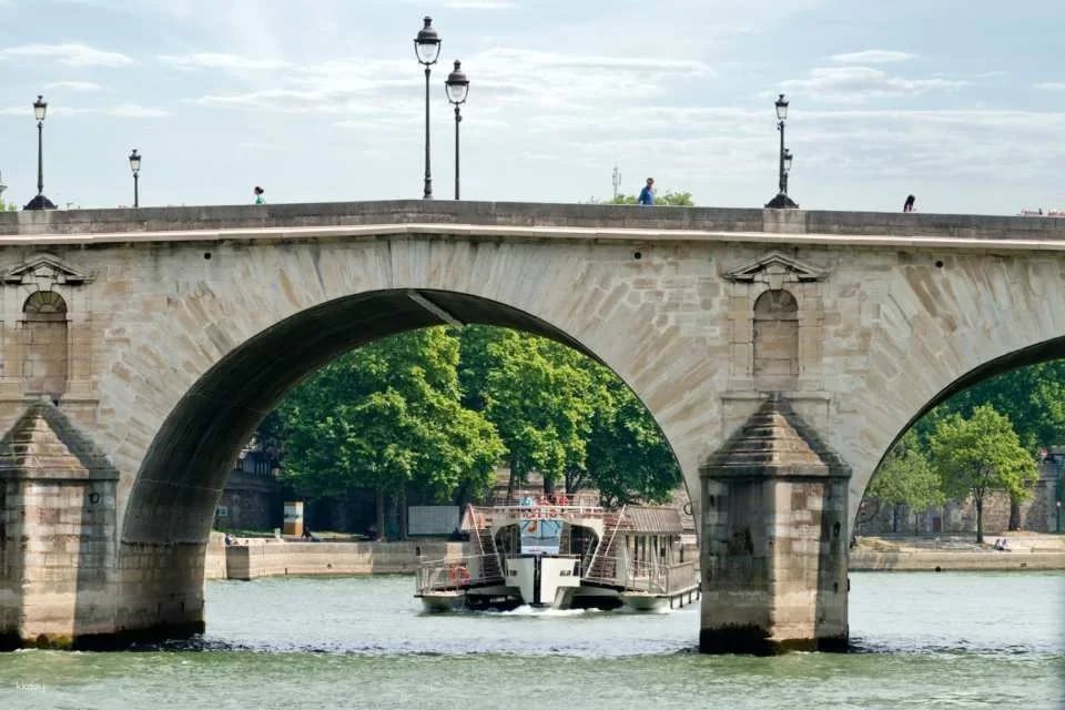 Seine River Bateaux Parisiens Cruise | France