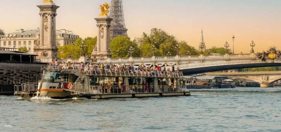 Seine River Bateaux Parisiens Cruise | France