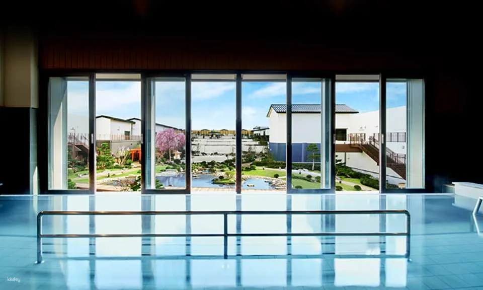 Osaka Bay Tower Solaniwa Onsen Hot Spring Ticket|Japan