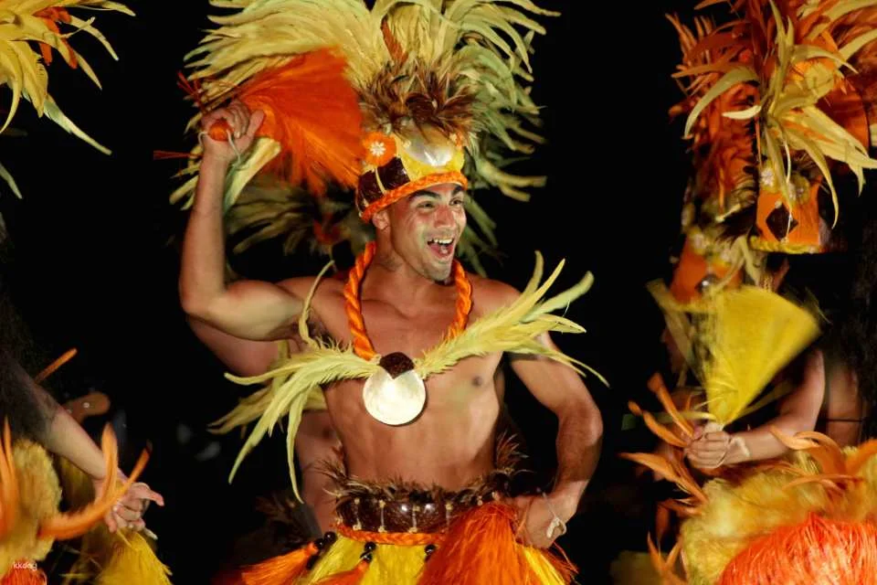 Sea Life Park | Aloha Kai Luau Dinner Show | Hawaii