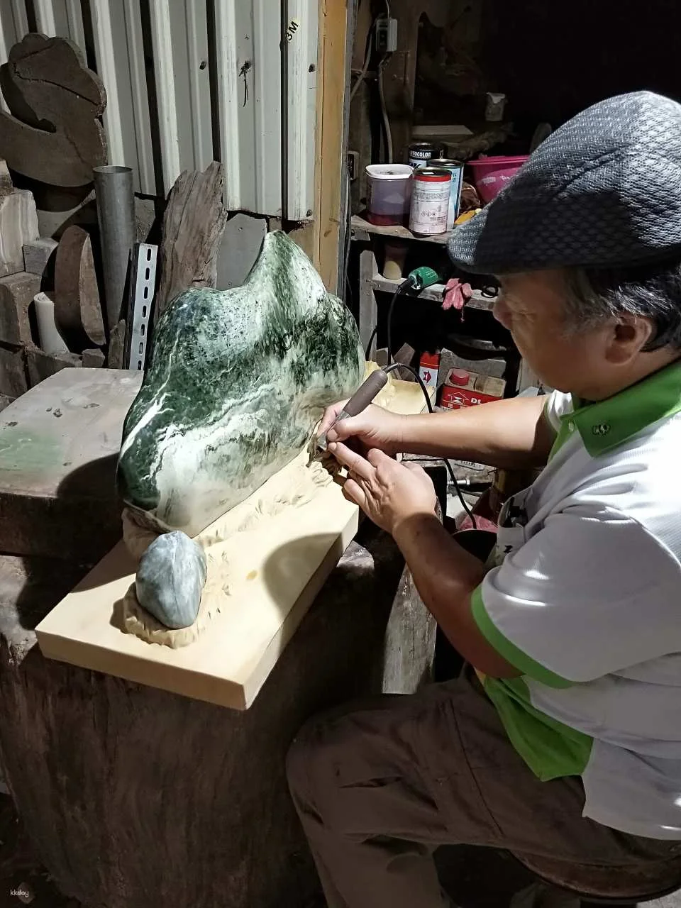 [Limited-Time Offer – 8% Off for Groups of Four] Hualien Jade Handicraft Experience | Zhonghua Jade Art Workshop | Jade Grinding Course