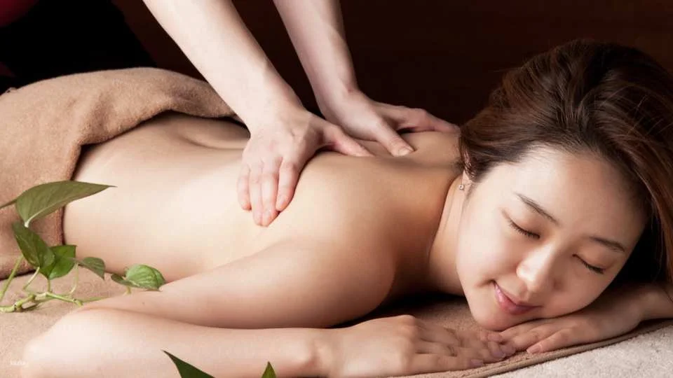[Japanese Support Available] Myeongdong HERA Esthetic Spa Experience in Seoul | Korea