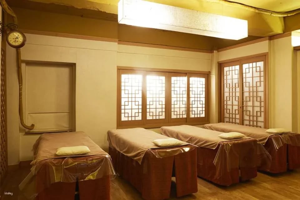 [Japanese Support Available] Myeongdong HERA Esthetic Spa Experience in Seoul | Korea