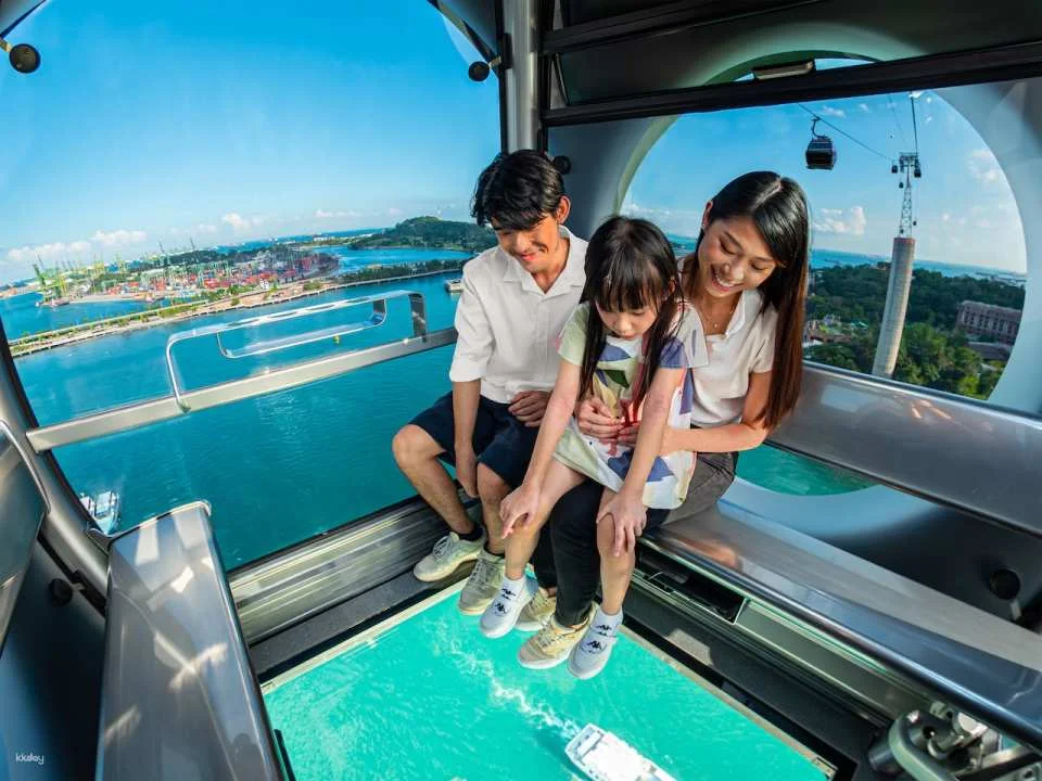 Singapore Cable Car SkyPass at Sentosa