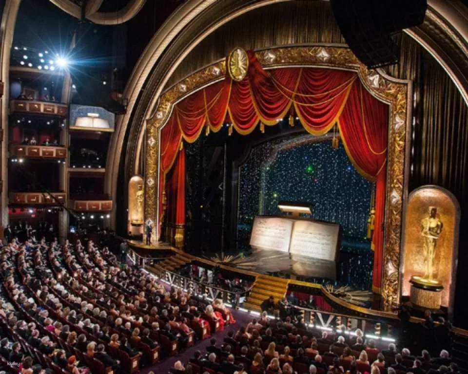 Dolby Theatre: Admission Ticket with English Guided Tour | Los Angeles