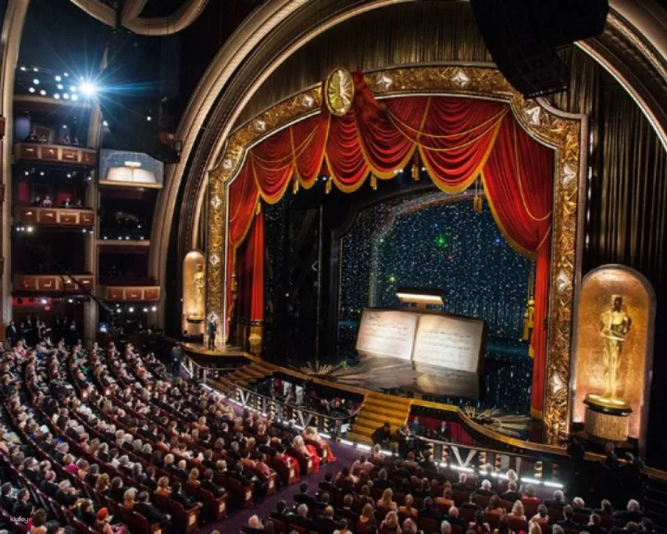 Dolby Theatre: Admission Ticket with English Guided Tour | Los Angeles