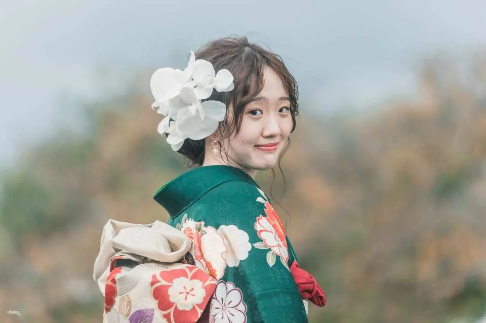 Fukuoka Elegance in Kimono with Professional Photoshoot Kayoikomachi