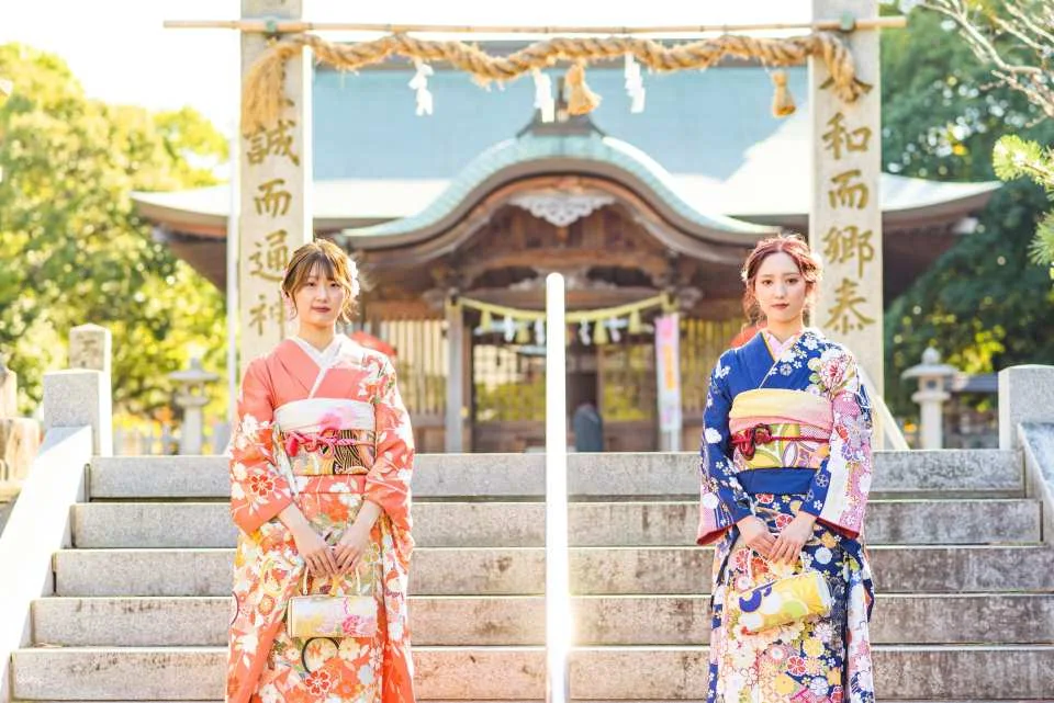 Fukuoka Elegance in Kimono with Professional Photoshoot Kayoikomachi