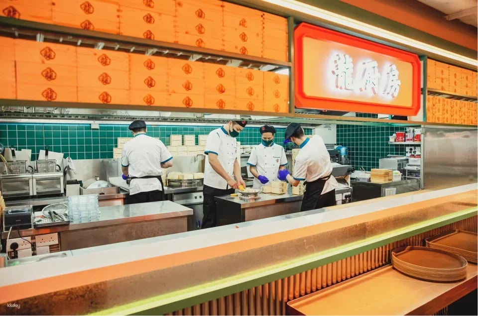 [KKday Exclusive] Dragon Dim Sum Family Dim Sum Workshop | Cabbage-Shaped Dumplings | Rabbit Dumplings | Great Family Destination | Includes Chinese Afternoon Tea, Certificate, and a HKD50 Dragon Dim Sum Cash Voucher and a HKD20 Dragon Sugar Shop Cash Voucher | Kwun Tong